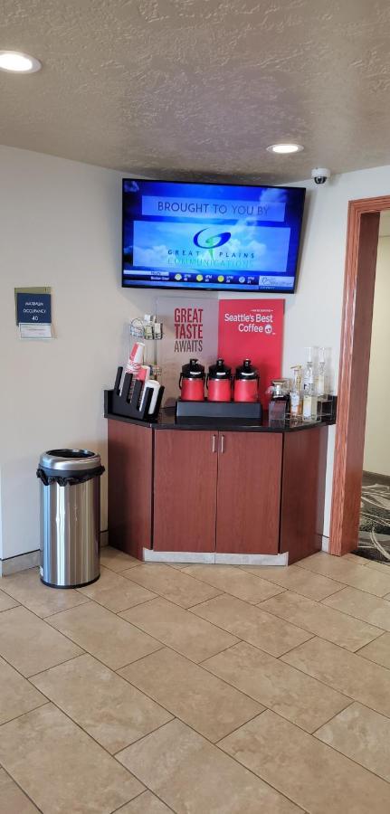 Boarders Inn & Suites By Cobblestone Hotels - Broken Bow エクステリア 写真