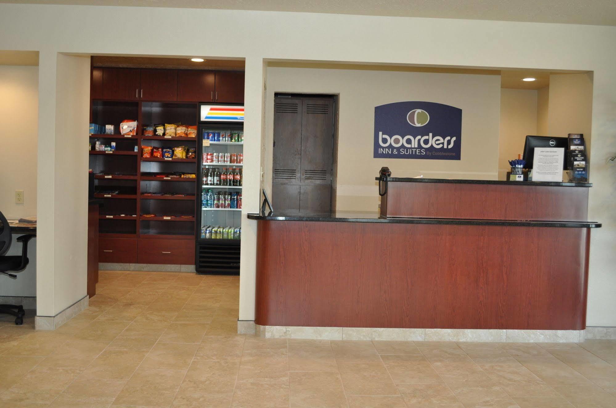 Boarders Inn & Suites By Cobblestone Hotels - Broken Bow エクステリア 写真